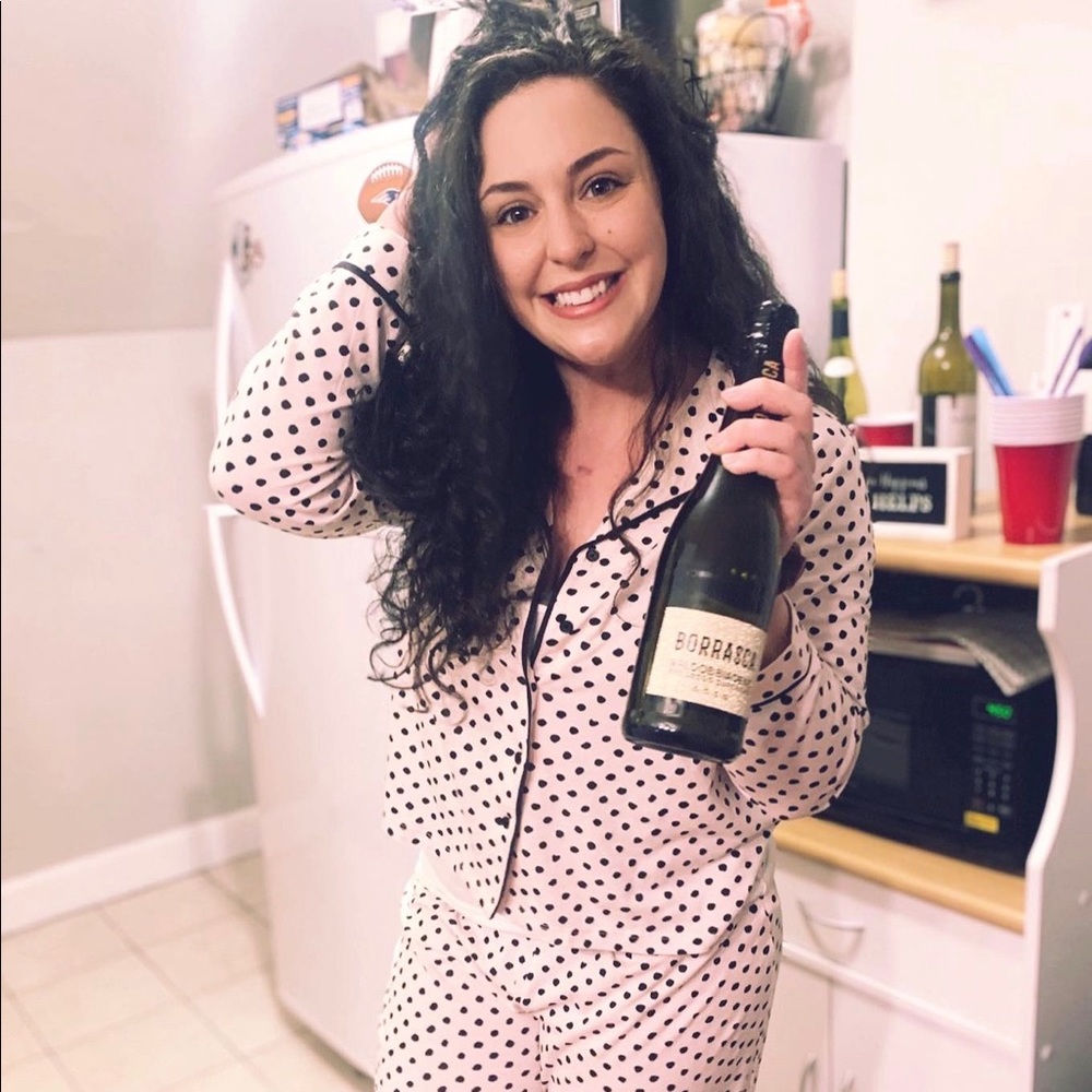 Meet your Posher, Charlotte